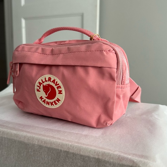 Fjallraven Kanken Pink Crossbody Bag - Picture 4 of 16